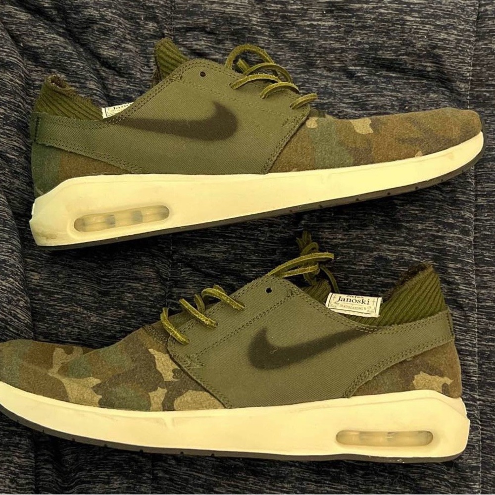 Nike Men's Green Camo Sneakers SB Air Max Janoski 2 PRM